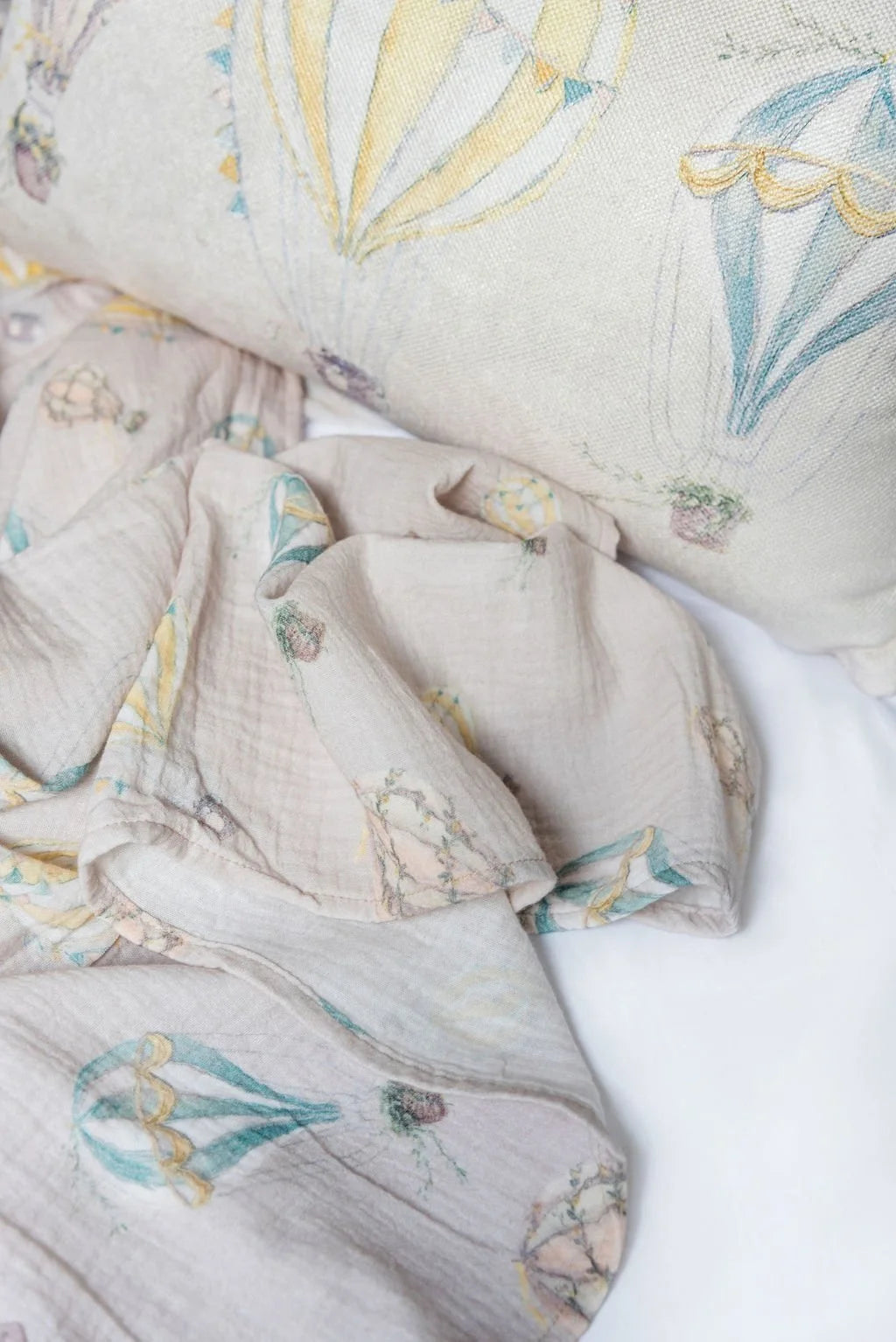 Bon Voyage Swaddle